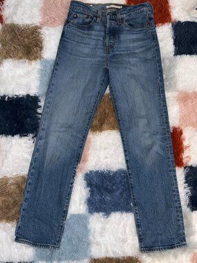 Levi's Wedgie Straight Jeans